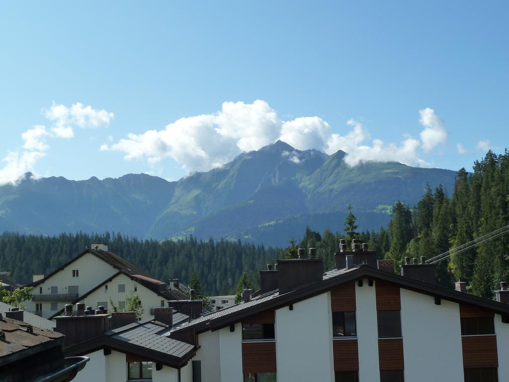 Ferienwohnung Murschetg Laax Kamer foto